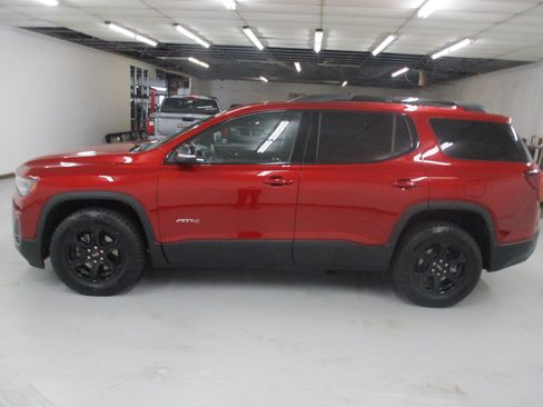 Used 2023 GMC Acadia AT4 w/ Preferred Package AWD/4WD image 6