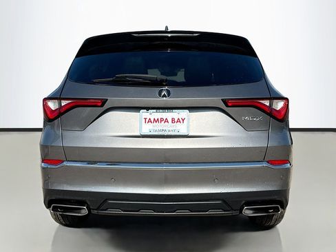 Used 2022 Acura MDX FWD w/ Technology Package image 4