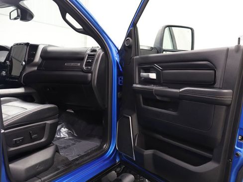 Used 2024 RAM 2500 Power Wagon w/ Towing Technology Group AWD/4WD image 16
