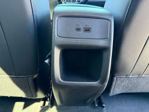 Certified 2024 Chevrolet Trax LT image 32