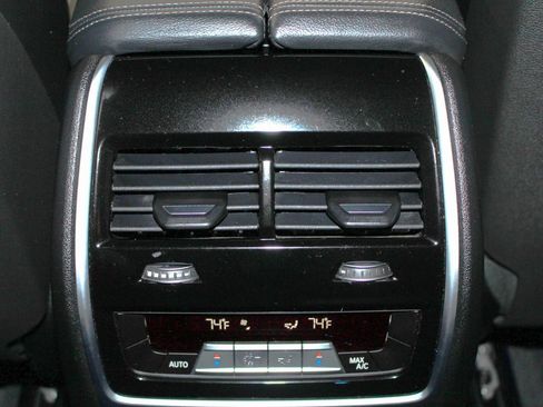 Used 2020 BMW X5 xDrive40i w/ Convenience Package image 40