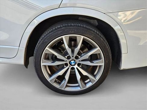 Used 2017 BMW X4 M40i image 28