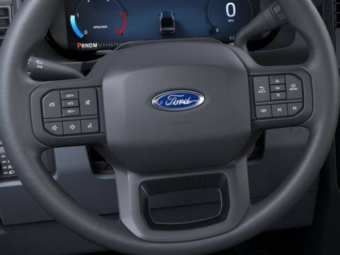 New 2026 Ford F350 4x4 Crew Cab DRW Super Duty image 12