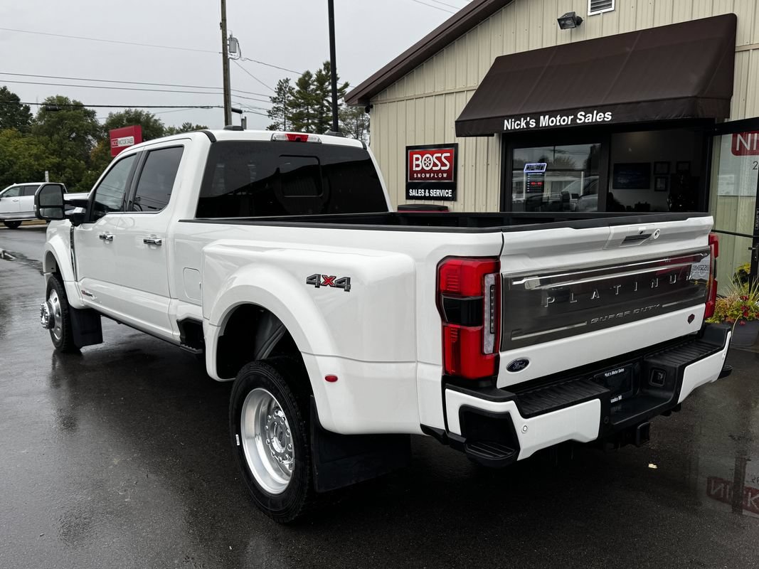 Used 2024 Ford F450 Platinum w/ Camper Package AWD/4WD image 4