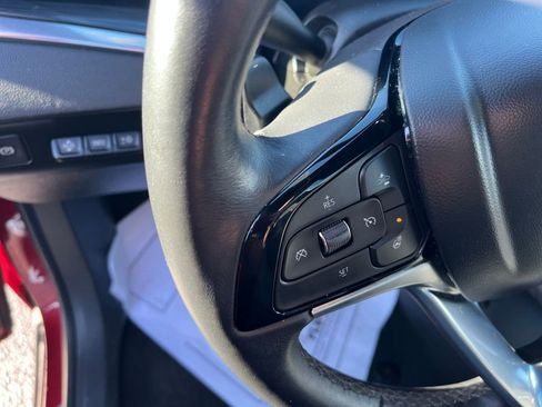 Used 2024 Buick Enclave Premium image 11