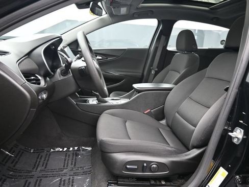 Used 2024 Chevrolet Malibu LT FWD image 19