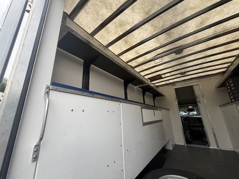 Used 2022 Chevrolet Express 3500 w/ Power Convenience Package RWD image 21