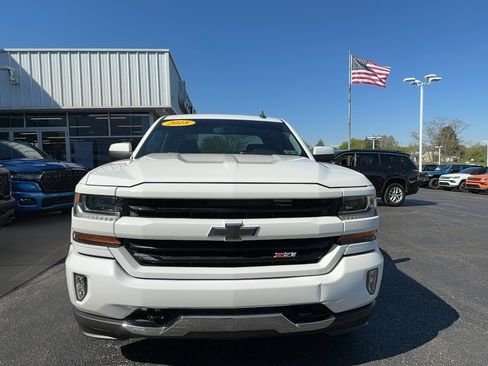 Used 2018 Chevrolet Silverado 1500 LT w/ All Star Edition AWD/4WD image 2