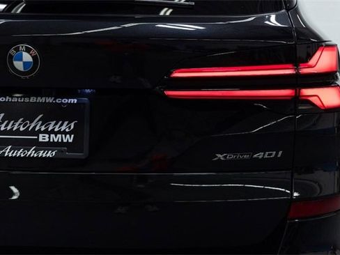 New 2026 BMW X5 xDrive40i w/ M Sport Package image 11