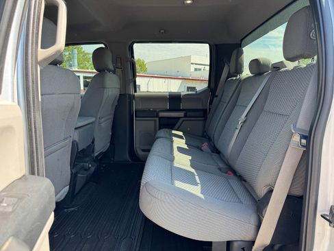 Used 2017 Ford F250 XLT w/ XLT Value Package AWD/4WD image 16