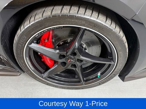 Used 2025 Chevrolet Corvette E-Ray w/ Stealth Interior Trim Package AWD/4WD image 12