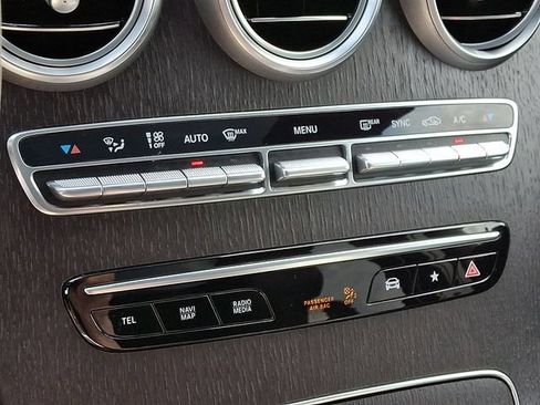 Used 2020 Mercedes-Benz GLC 300 4MATIC image 18