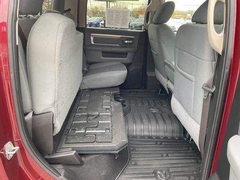 Used 2018 RAM 3500 SLT image 46