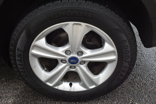Used 2013 Ford Escape SE AWD/4WD image 42
