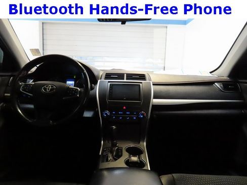 Used 2015 Toyota Camry SE image 8