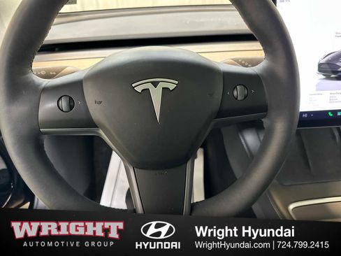 Used 2023 Tesla Model 3 Standard Range image 20