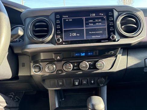 Used 2021 Toyota Tacoma TRD Off-Road image 36