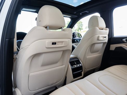 Used 2019 BMW X5 xDrive40i image 29