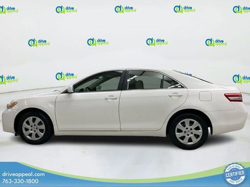 Used 2011 Toyota Camry LE w/ Fleet Convenience Pkg FWD image 8