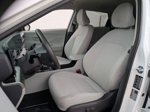 Used 2025 Hyundai Kona SEL FWD image 23