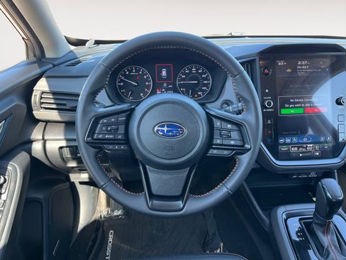 Used 2024 Subaru Crosstrek 2.5i Limited w/ Crosstrek Mirror Package AWD/4WD image 15