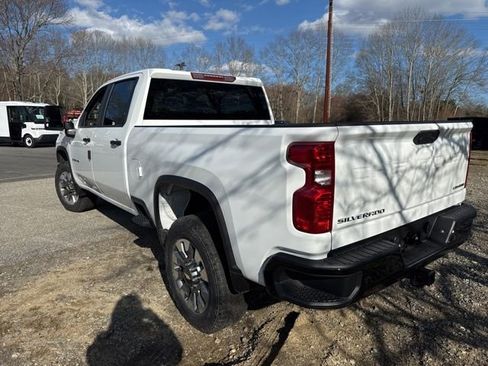 New 2026 Chevrolet Silverado 2500 Custom w/ Custom Value Package AWD/4WD image 9