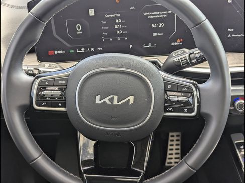 Used 2024 Kia Sorento SX image 29