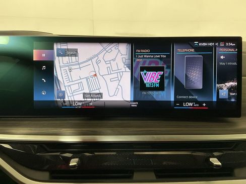 Certified 2023 BMW X7 xDrive40i w/ Premium Package image 11