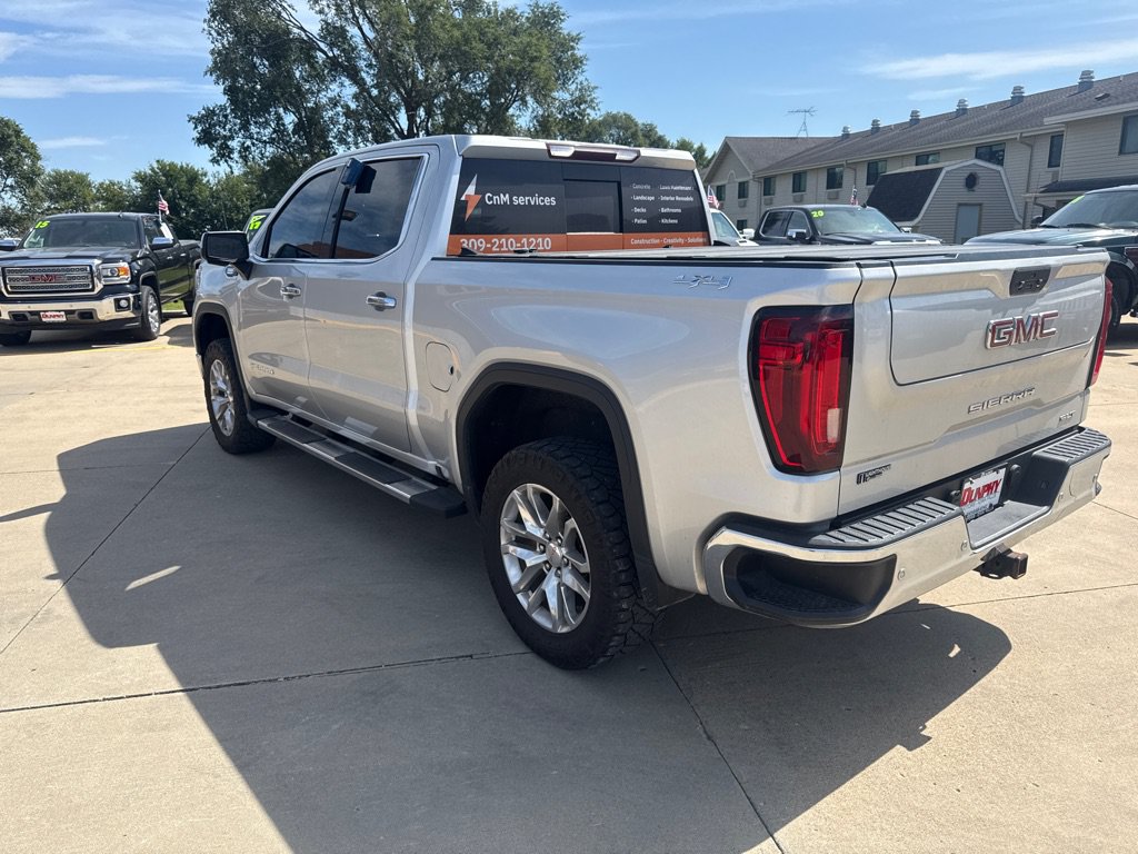 Used 2021 GMC Sierra 1500 SLT w/ SLT Premium Plus Package AWD/4WD image 3