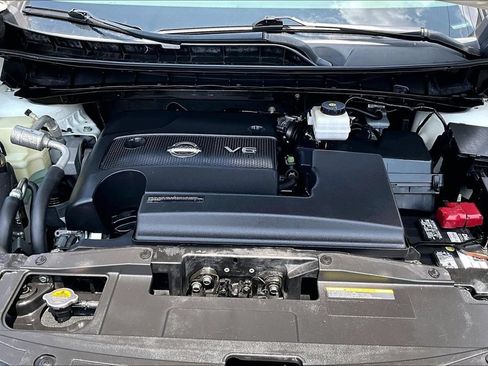 Used 2018 Nissan Murano SL w/ Cargo Package FWD image 13