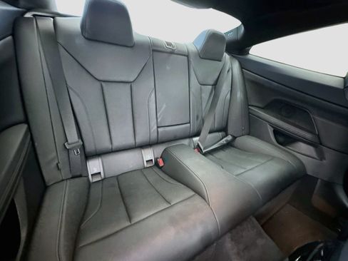 Used 2022 BMW 430i Coupe w/ M Sport Package RWD image 18