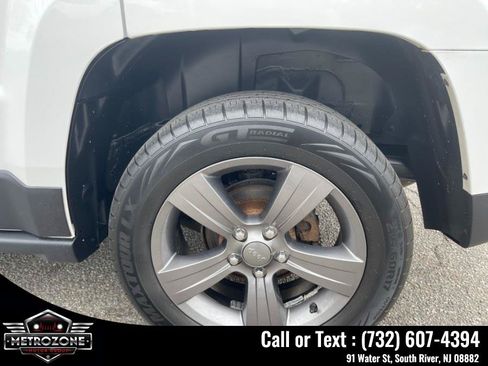 Used 2015 Jeep Patriot High Altitude AWD/4WD image 29