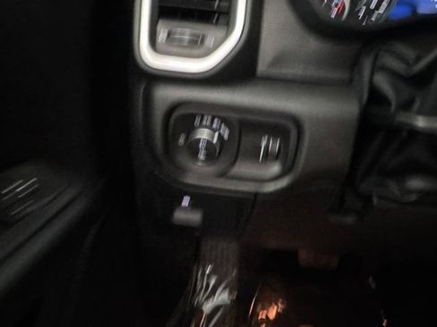 New 2026 RAM 1500 Express AWD/4WD image 33