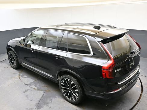New 2026 Volvo XC90 B6 Plus w/ Protection Package Premier image 50