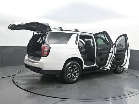 Used 2023 Chevrolet Tahoe Z71 w/ Luxury Package image 44