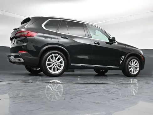 Used 2023 BMW X5 xDrive40i w/ Executive Package AWD/4WD image 44