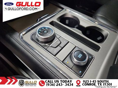 Used 2021 Ford Expedition XLT image 30