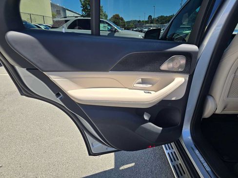 Used 2023 Mercedes-Benz GLE 350 image 15