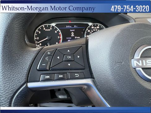 Used 2025 Nissan Altima 2.5 SV FWD image 16