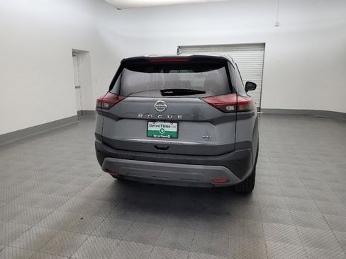 Used 2021 Nissan Rogue SV FWD image 7