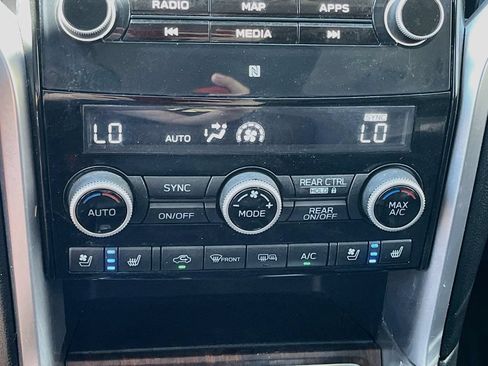 Used 2021 Subaru Ascent Touring w/ Popular Package #2 AWD/4WD image 16