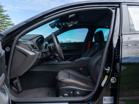 Used 2026 Cadillac CT4 V image 21