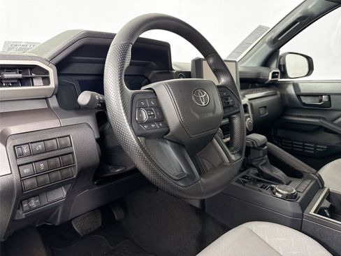 Certified 2025 Toyota Tacoma SR5 image 4