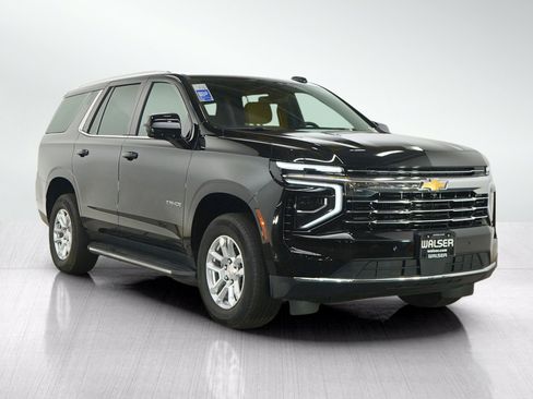 Used 2025 Chevrolet Tahoe LT AWD/4WD image 7