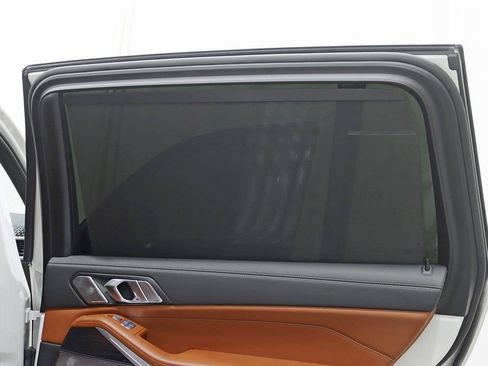 Used 2024 BMW X7 M60i w/ Executive Package image 43