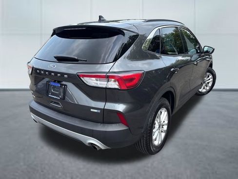 Used 2020 Ford Escape SE AWD/4WD image 4