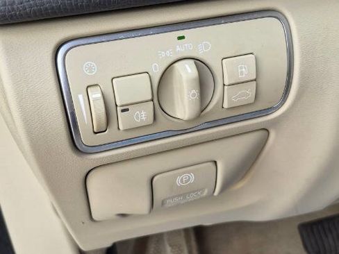 Used 2015 Volvo XC60 T5 Premier image 31