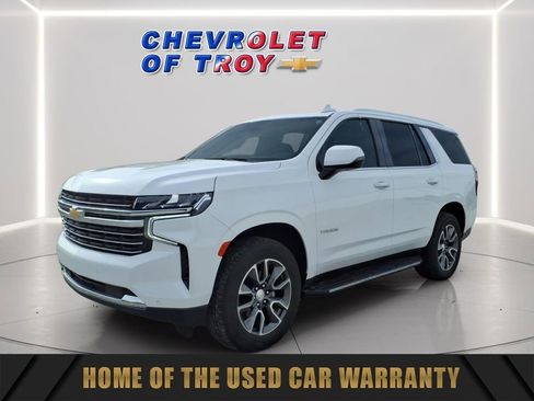 Used 2022 Chevrolet Tahoe LT w/ Luxury Package AWD/4WD image 4