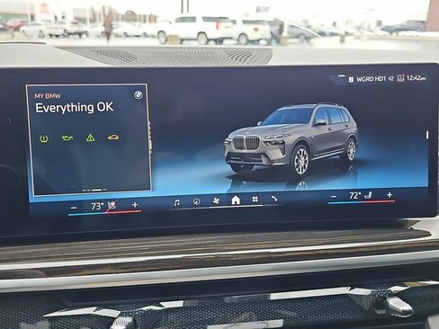 Used 2024 BMW X7 xDrive40i w/ M Sport Package image 23