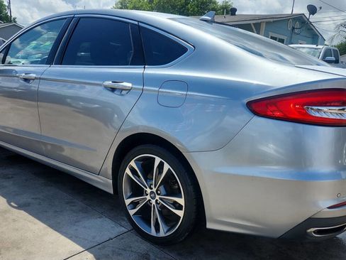 Used 2020 Ford Fusion Titanium AWD/4WD image 4